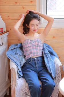 年轻的女老师电影